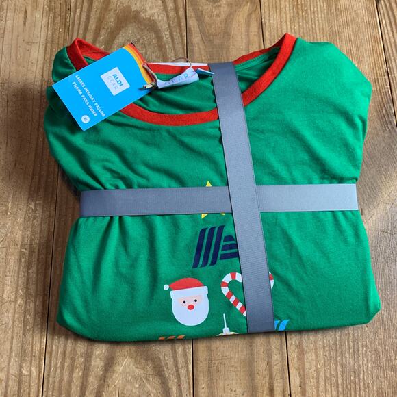 ALDI GEAR 2024 CHRISTMAS Tree Women's XL 2pc Holiday Pajama Set Ltd Ed A19 - Picture 4 of 7